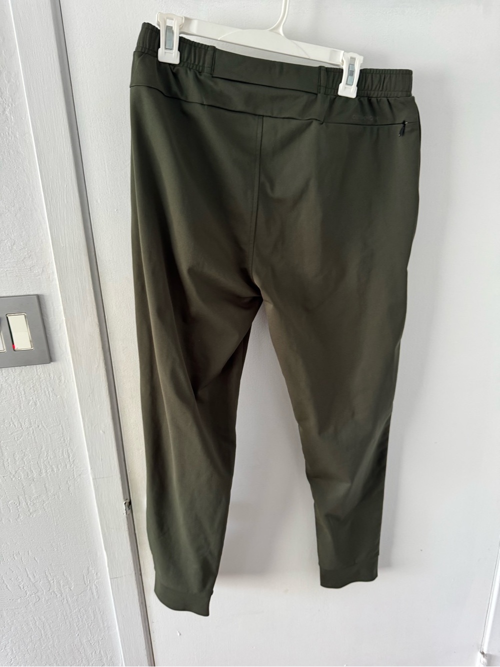 Outerknown Active Joggers - Picture 3 of 3